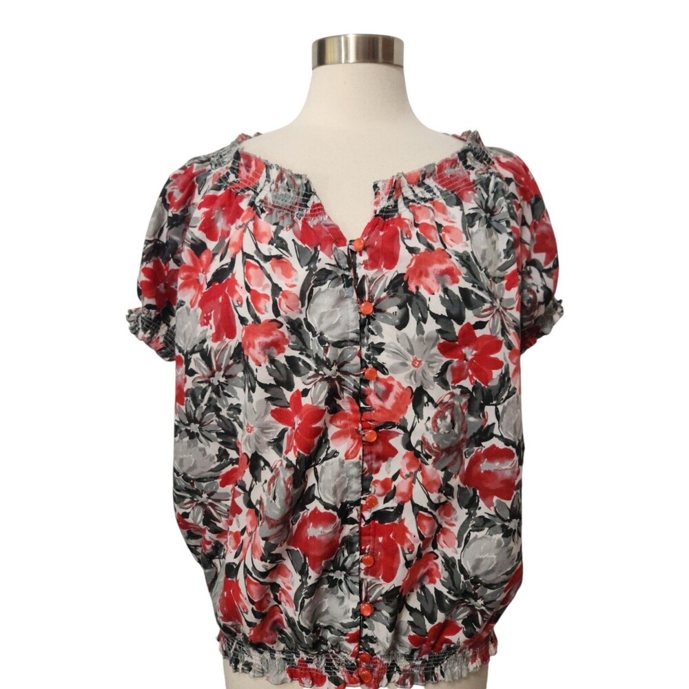 Art And Soul Womens Blouse Top Size XL Red Gray Floral Smocked Pullover Button
